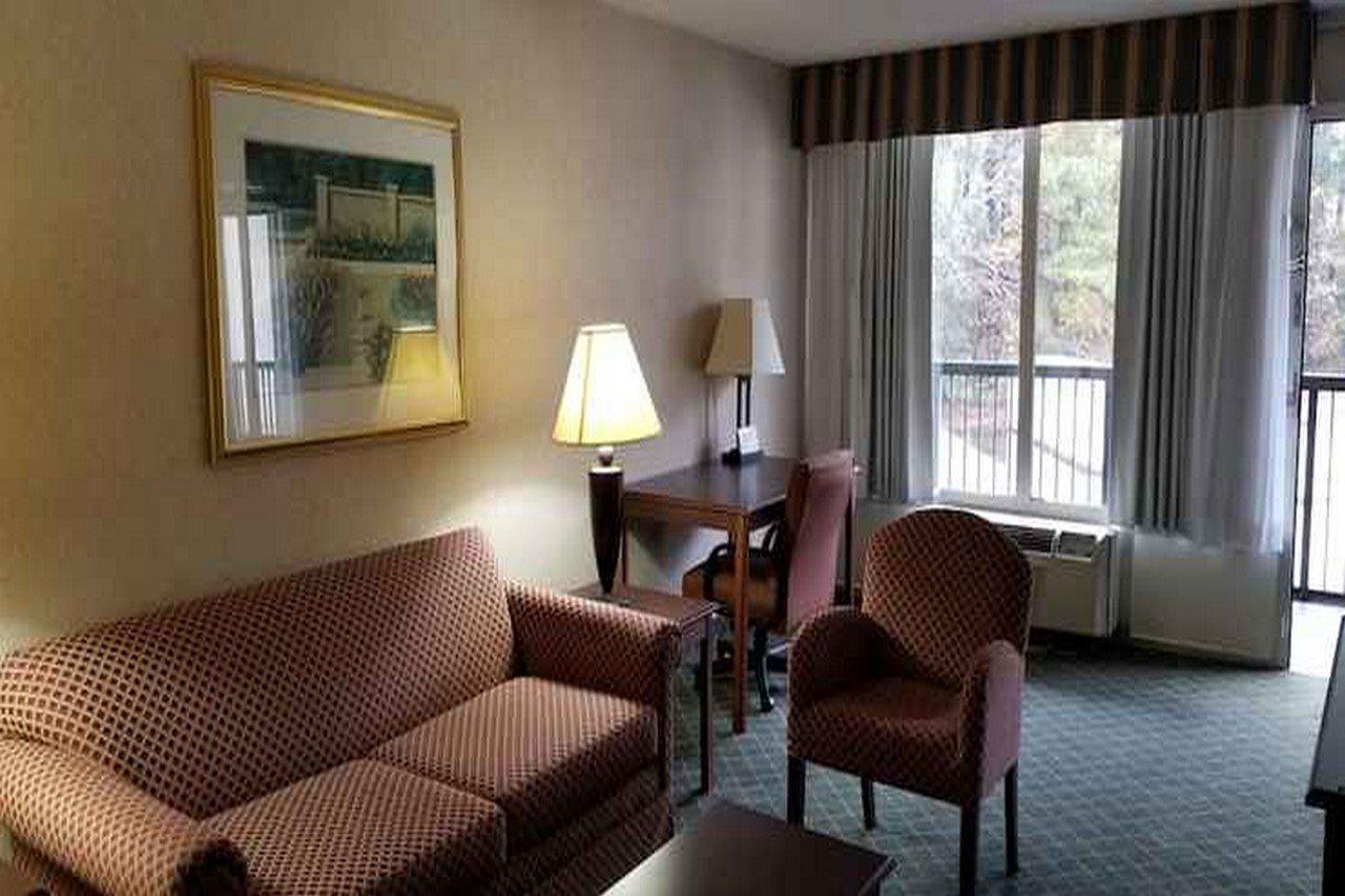 Clarion Inn & Suites ฟลอเรนซ์ ภายนอก รูปภาพ