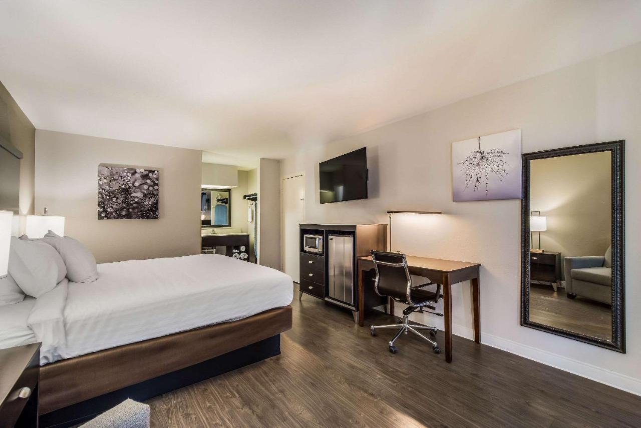 Clarion Inn & Suites ฟลอเรนซ์ ภายนอก รูปภาพ